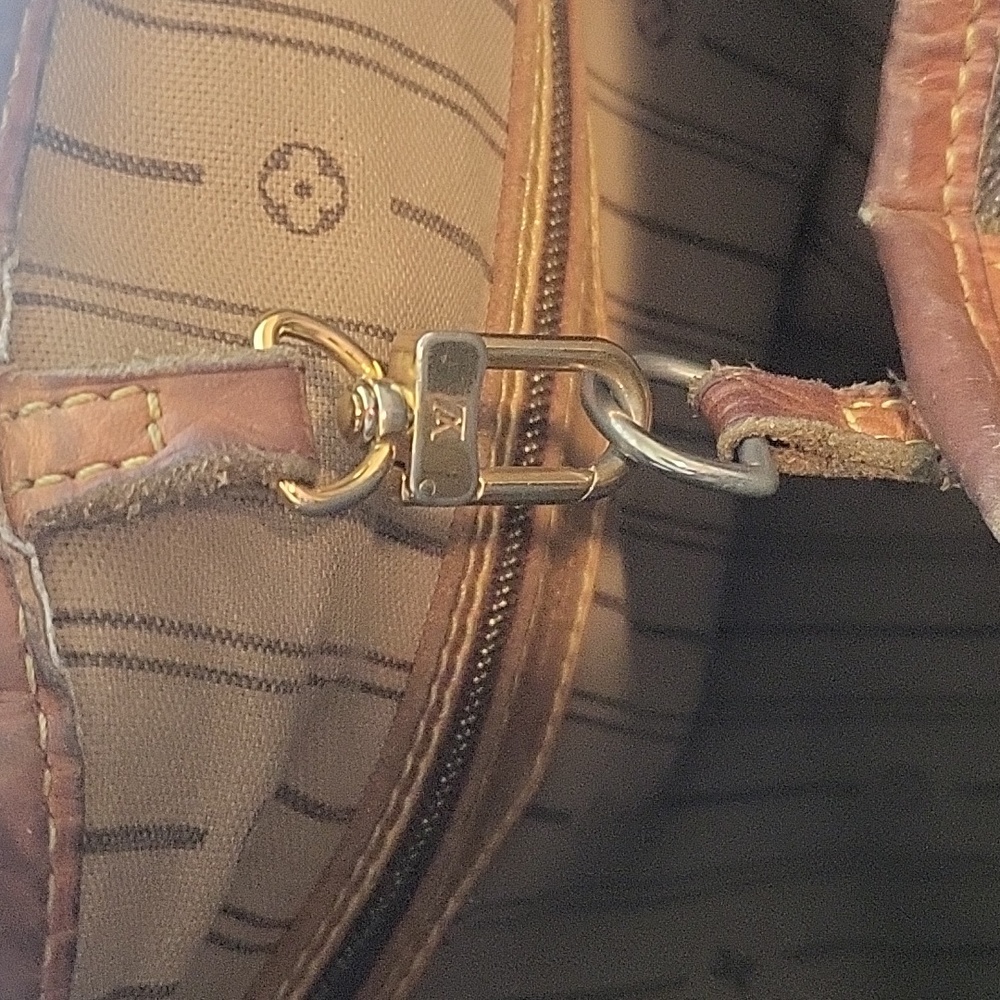 Host Pick ✨️ Louis Vuitton Delightful PM Purse - Picture 7 of 13
